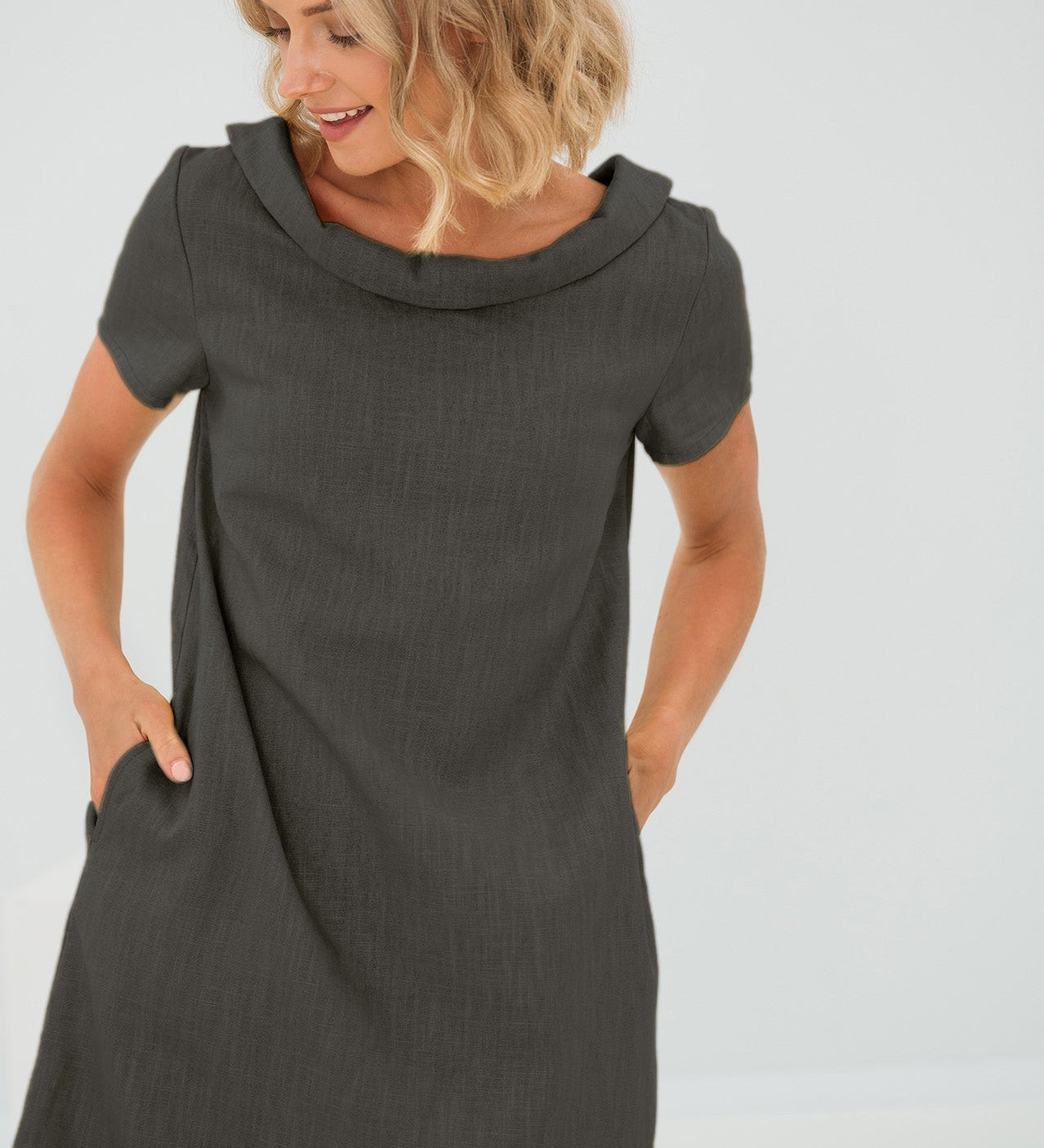 ANIKA - Schlichtes Leinenkleid